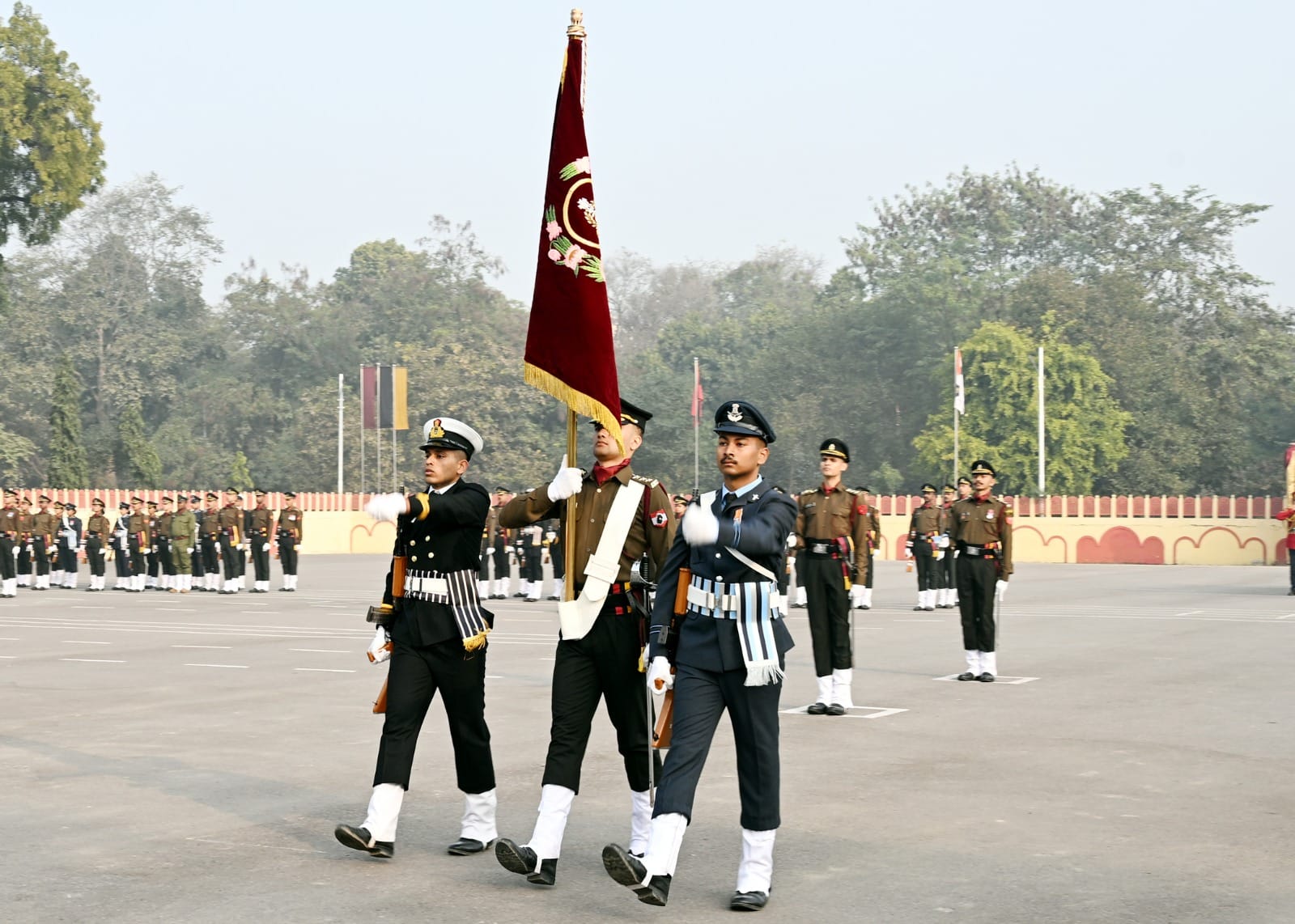 आर्मी मेडिकल कोर सेंटर एवं कॉलेज में हुई परेड। आर्मी मेडिकल कोर सेंटर एवं कॉलेज में हुई परेड।