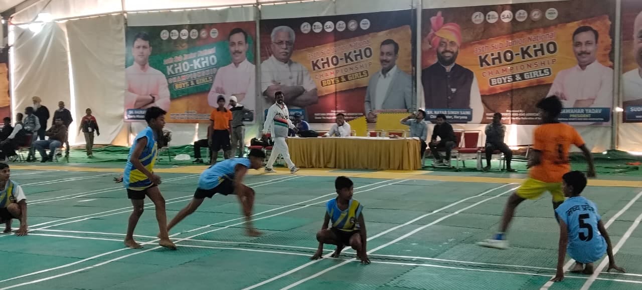 कुरुक्षेत्र। खिलाड़ियों को संबोधित करते प्रधान डॉ. कृष्ण श्योकंद। स्वयं कुरुक्षेत्र। खिलाड़ियों को संबोधित करते प्रधान डॉ. कृष्ण श्योकंद। स्वयं