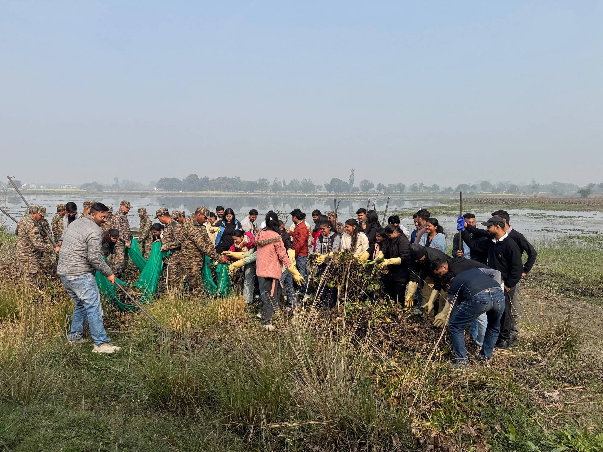 मोहनलालगंज में चला स्वच्छता व जन जागरूकता अभियान। मोहनलालगंज में चला स्वच्छता व जन जागरूकता अभियान।