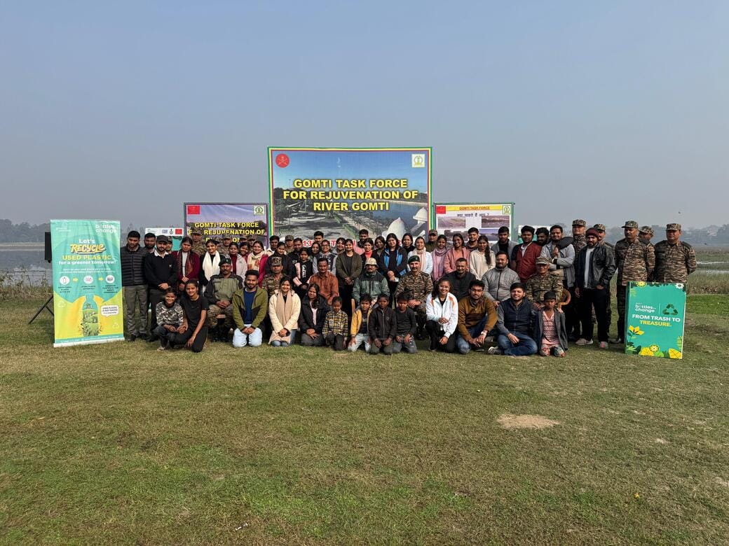 मोहनलालगंज में चला स्वच्छता व जन जागरूकता अभियान। मोहनलालगंज में चला स्वच्छता व जन जागरूकता अभियान।