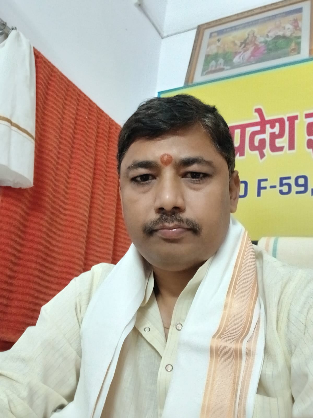 औद्याेगिक क्षेत्र में उद्योग को मिले बजट पर चर्चा करते उद्यमी-संवाद औद्याेगिक क्षेत्र में उद्योग को मिले बजट पर चर्चा करते उद्यमी-संवाद