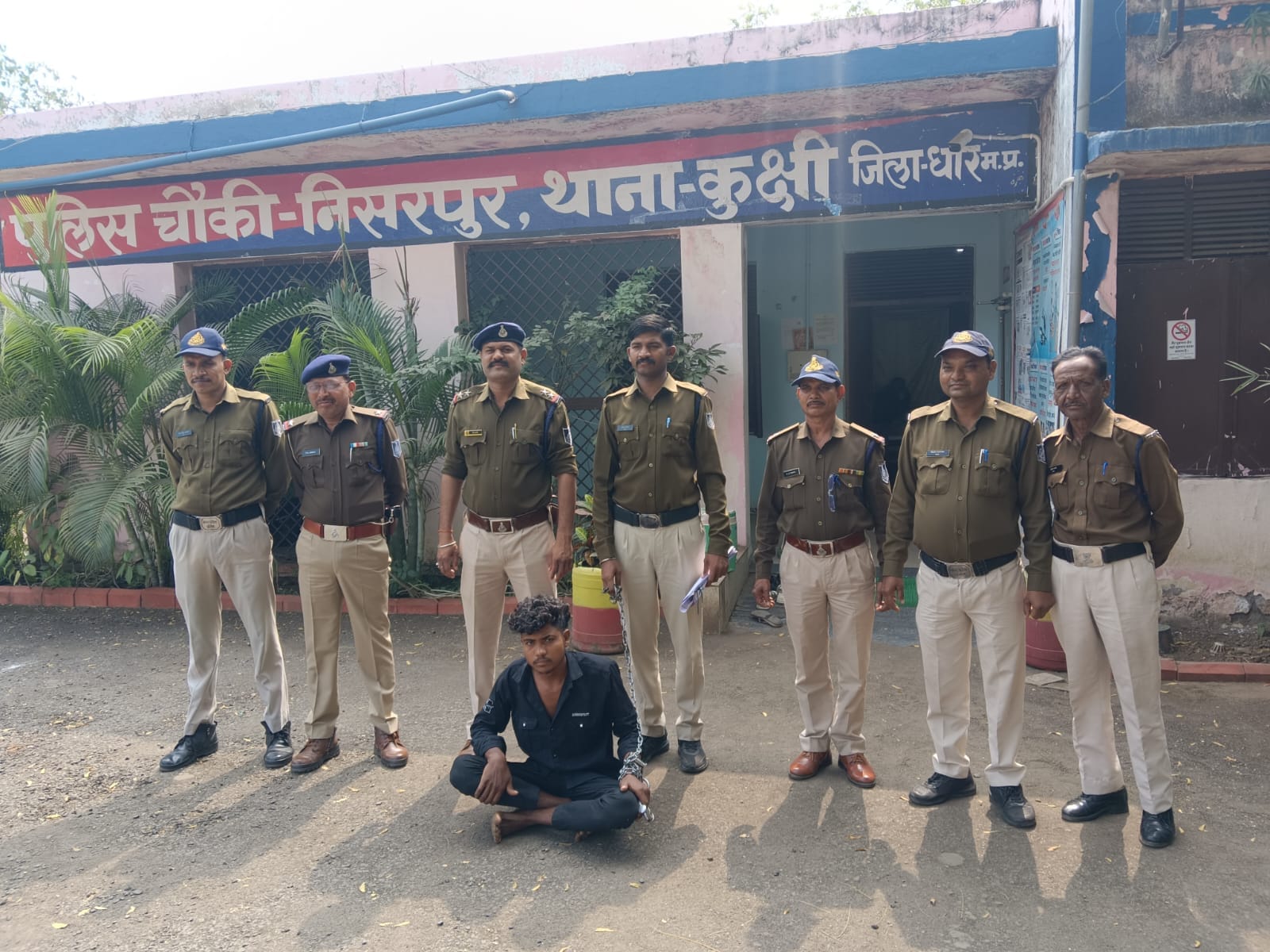 आरोपी पुलिस की गिरफ्त में 