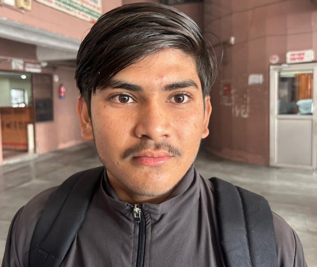 11-डॉ. धनसिंह, राज्य प्रधान, सहकारी समिति। 11-डॉ. धनसिंह, राज्य प्रधान, सहकारी समिति।