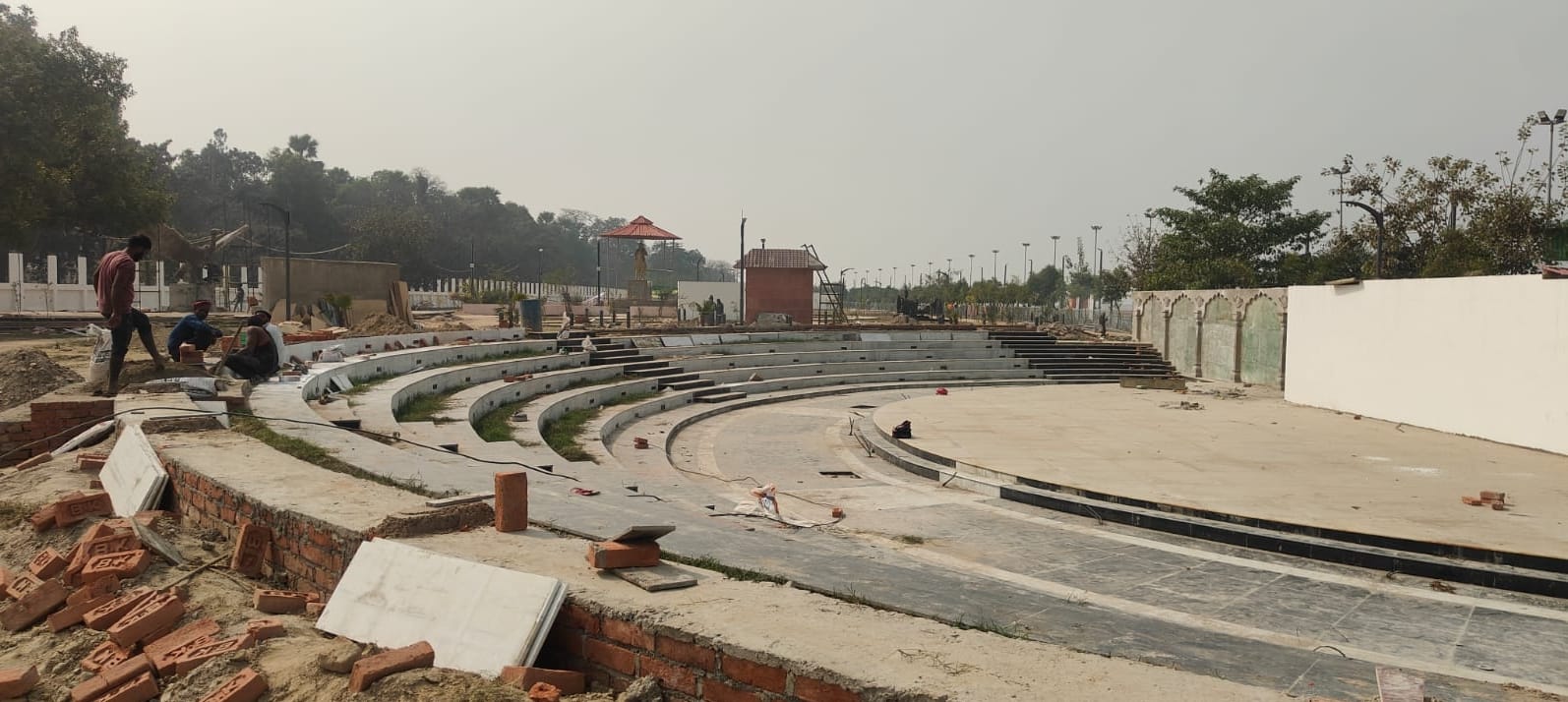 22- गुप्तारघाट पर ओपन एयर थियेटर में रामायण कालीन प्रसंगों पर बनी मूर्तियां- सूचना विभाग 22- गुप्तारघाट पर ओपन एयर थियेटर में रामायण कालीन प्रसंगों पर बनी मूर्तियां- सूचना विभाग