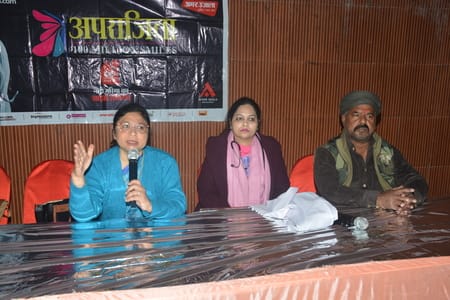 मनकामेश्वर वार्ड स्थित लंबेश्वर पार्क सामुदायिक केंद्र में अमर उजाला अपराजिता के तहत विश्व कैंस