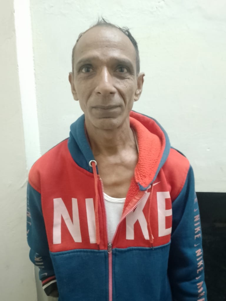 जनता समाधान शिविर में लगी फरियादियों की भीड़। संवाद