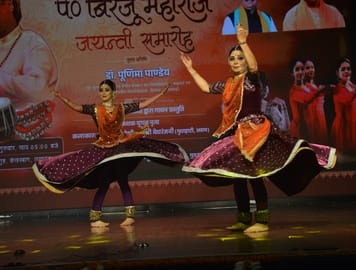 कलामंडपम सभागार में दो दिवसीय समारोह का हुआ समापन। कलामंडपम सभागार में दो दिवसीय समारोह का हुआ समापन।