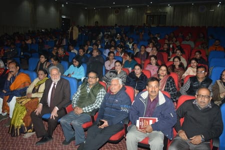 कलामंडपम सभागार में दो दिवसीय समारोह का हुआ समापन। कलामंडपम सभागार में दो दिवसीय समारोह का हुआ समापन।