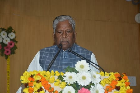 नेशनल पीजी. कॉलेज के इतिहास विभाग की ओर से संगोष्ठी हुई। 