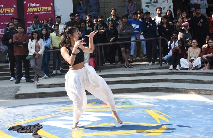 आईआईएम में मैनफेस्ट-वर्चस्व की शुरुआत उमंग और उत्साह के साथ हुई।
