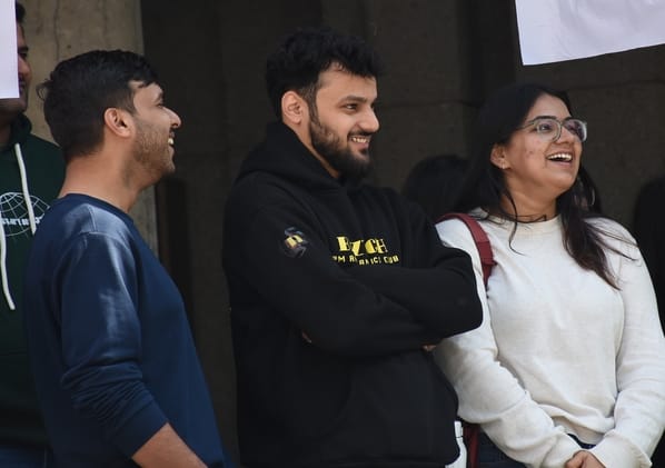आईआईएम में मैनफेस्ट-वर्चस्व की शुरुआत उमंग और उत्साह के साथ हुई।