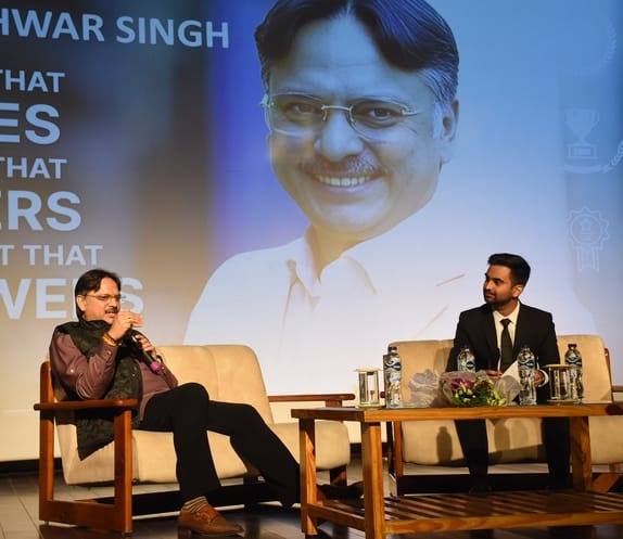 आईआईएम में मैनफेस्ट-वर्चस्व की शुरुआत उमंग और उत्साह के साथ हुई।