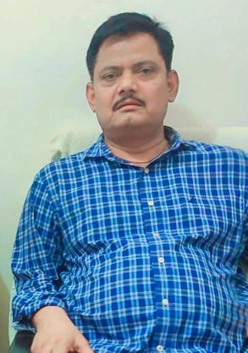 बाजार में बिक रहा पंतग और डोरी-संवाद