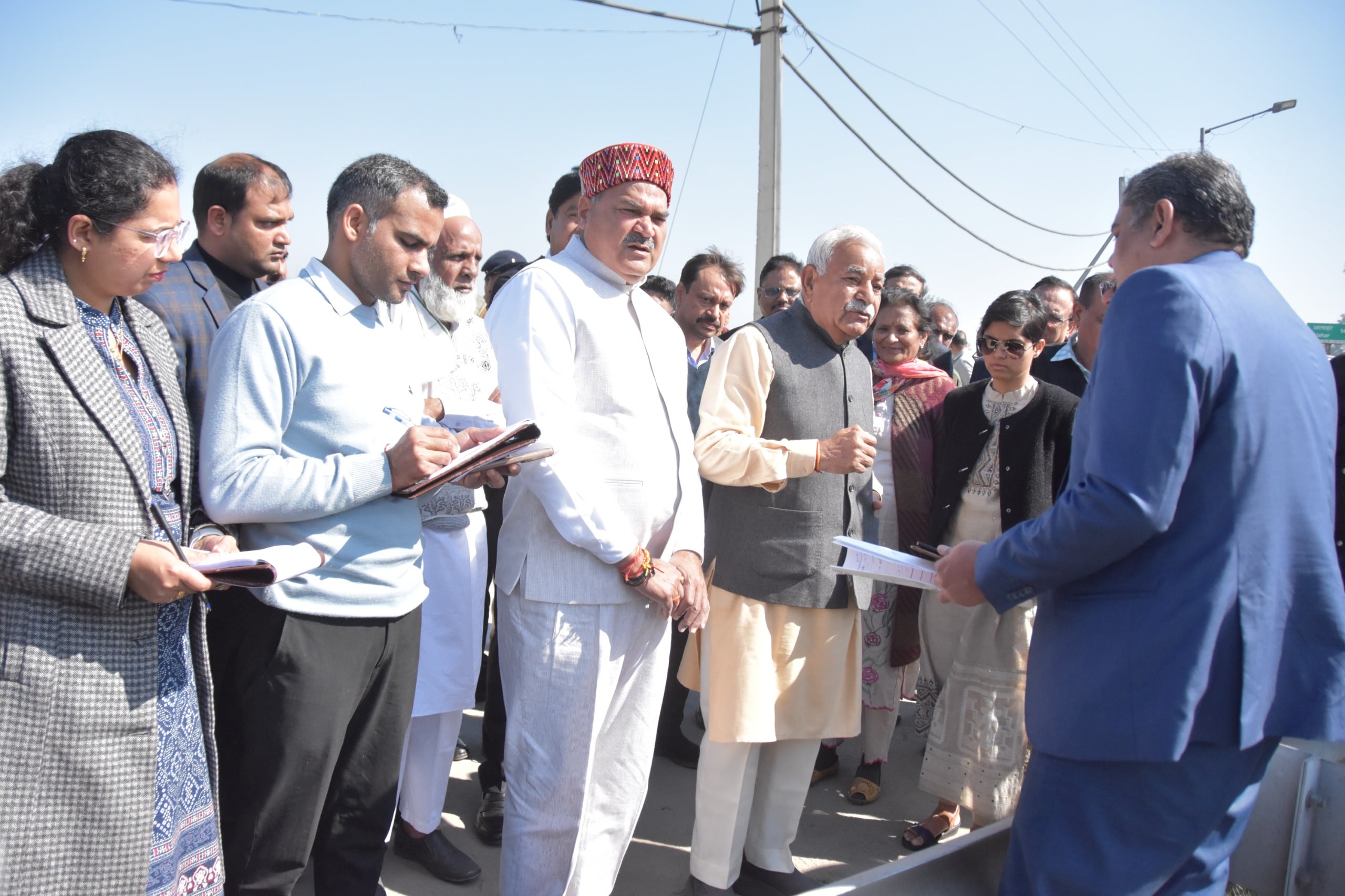 एसटीपी का निरीक्षण करती पर्यावरण प्रदूषण विषय समिति। डीआईपीआरओ एसटीपी का निरीक्षण करती पर्यावरण प्रदूषण विषय समिति। डीआईपीआरओ