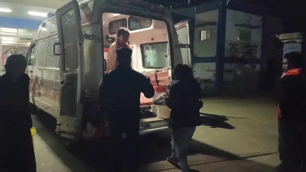 नेशनल हाईवे पर दर्दनाक हादसा, ट्रक की टक्कर से दंपत्ति की मौत, मासूम बच्ची घायल