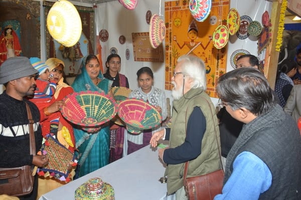 प्रो. एस. प्रणाम की लाइव पेंटिंग ने जीता दिल