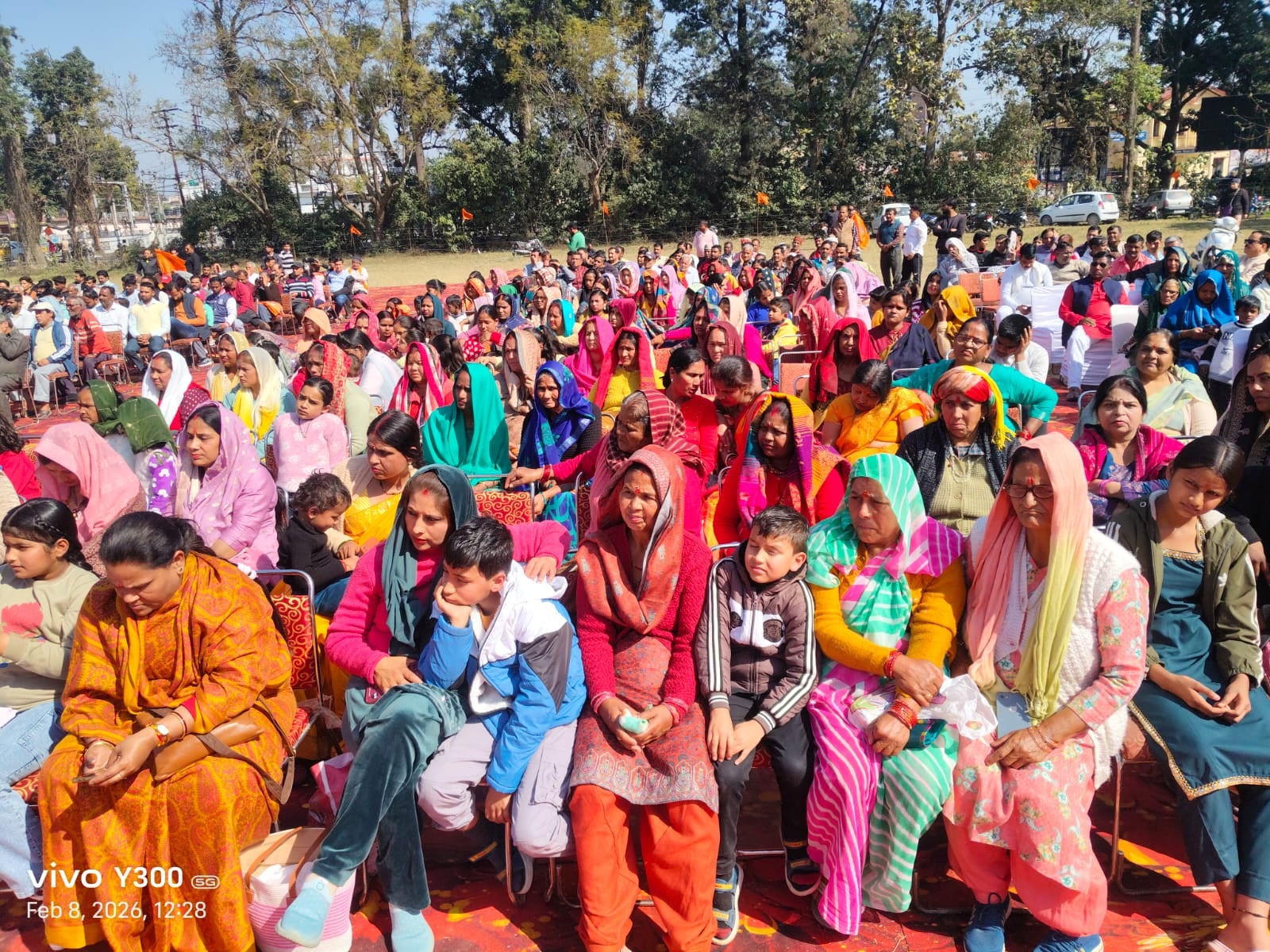 लांघा रोड के रूद्रपुर में विराट हिंदू सम्मेलन के उद्घाटन अवसर पर सांस्कृतिक प्रस्तुति देती बा लांघा रोड के रूद्रपुर में विराट हिंदू सम्मेलन के उद्घाटन अवसर पर सांस्कृतिक प्रस्तुति देती बा