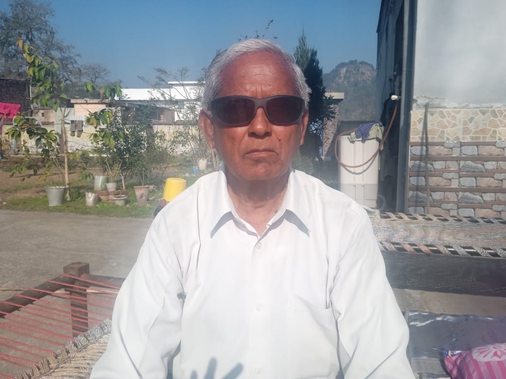 मोहंड मार्ग पर वन विभाग द्वारा यात्रियों से पूछताछ के लिए बनाई गई पिकेट। संवाद