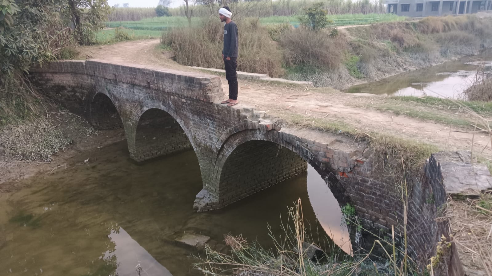 बरबर-मोहम्मदी मार्ग का हाल। संवाद बरबर-मोहम्मदी मार्ग का हाल। संवाद