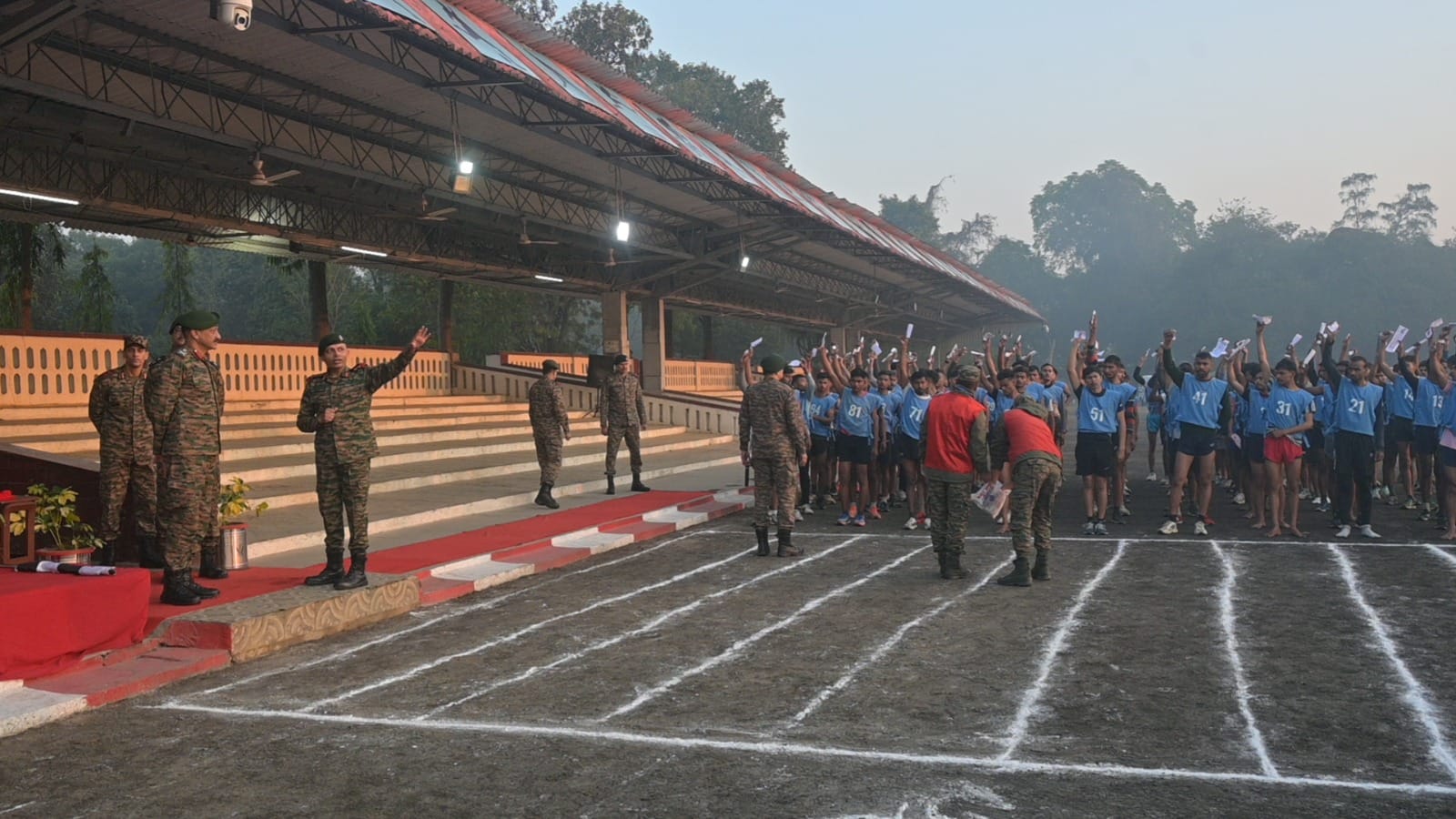 एएमसी स्टेडियम में आयोजित अग्निवीर भर्ती रैली। एएमसी स्टेडियम में आयोजित अग्निवीर भर्ती रैली।