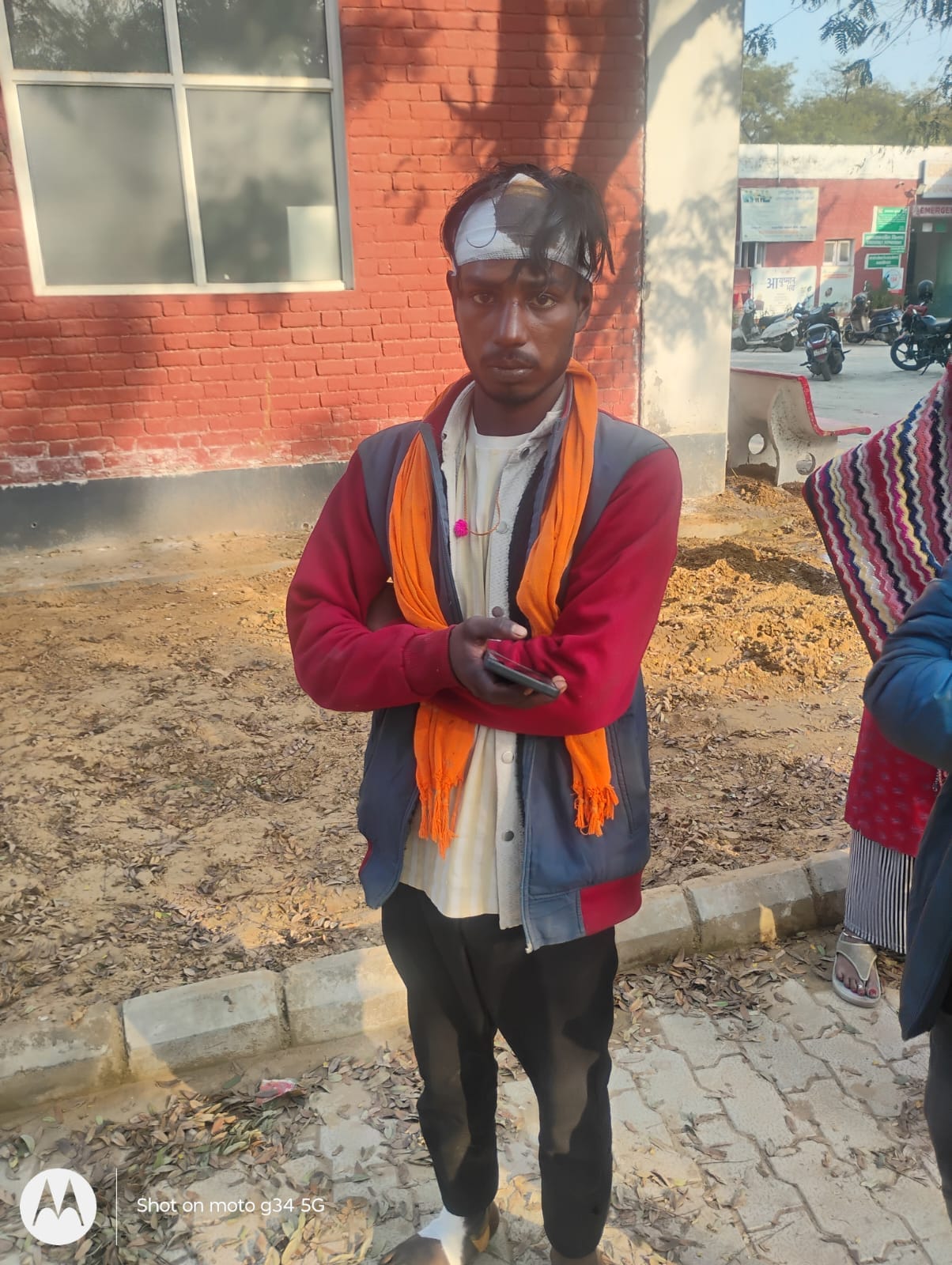 घायल साजन, आयु 23 वर्ष, गांव मानूचक, लक्खी सराय, बिहार