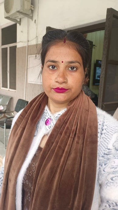 समाधान शिविर में समस्या लेकर आए लोग। संवाद
