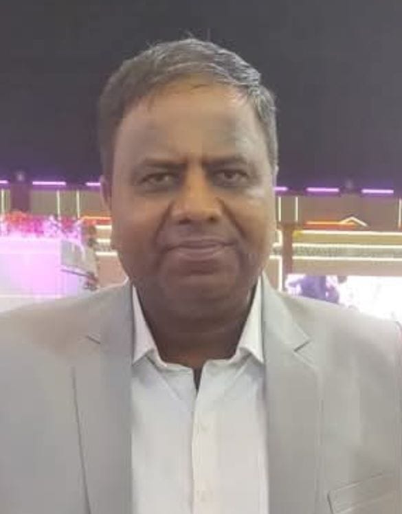 पीयूष वार्ष्णेय, लोहा व्यापारी पीयूष वार्ष्णेय, लोहा व्यापारी