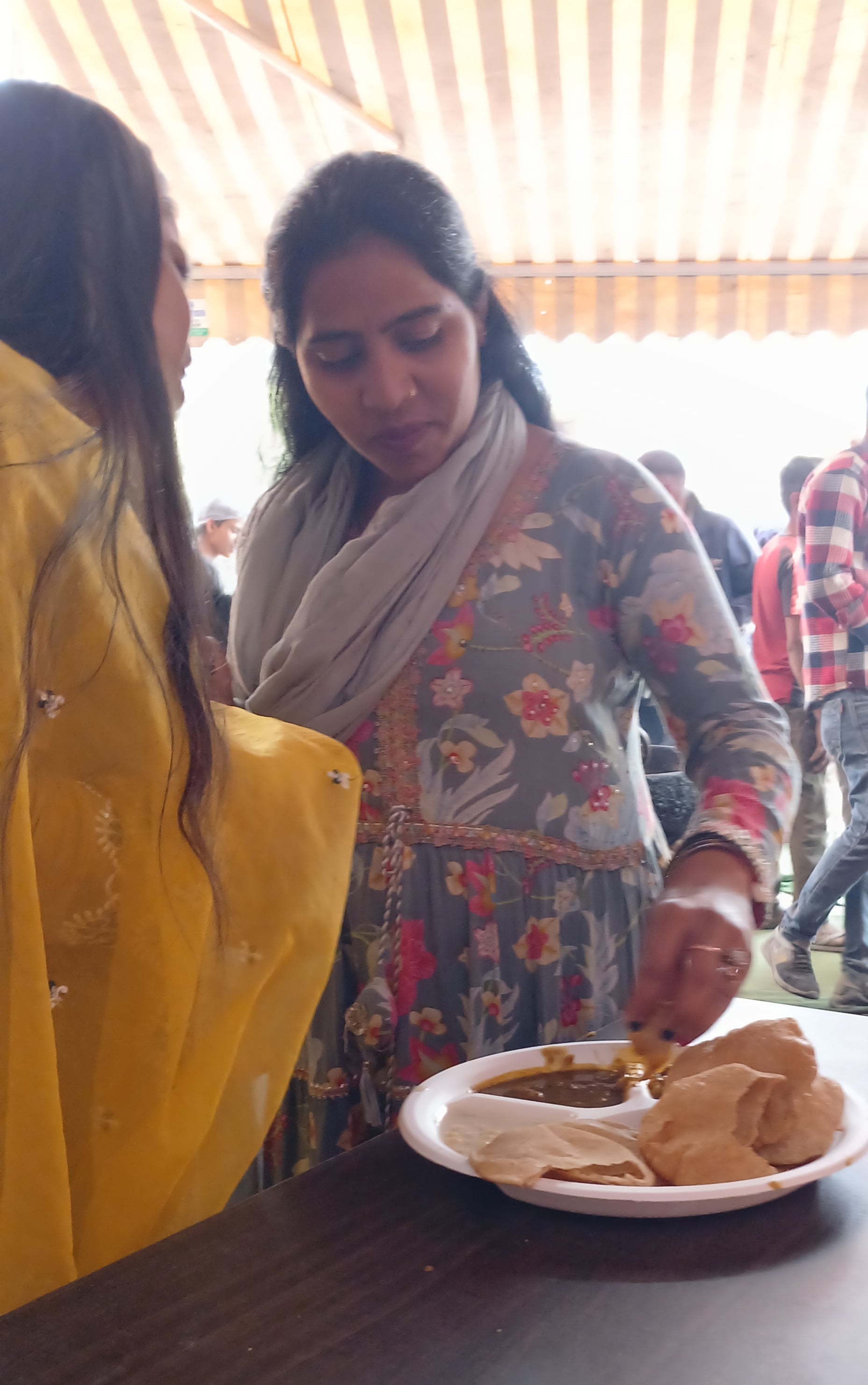 10 रुपये में भरपेट भोजन