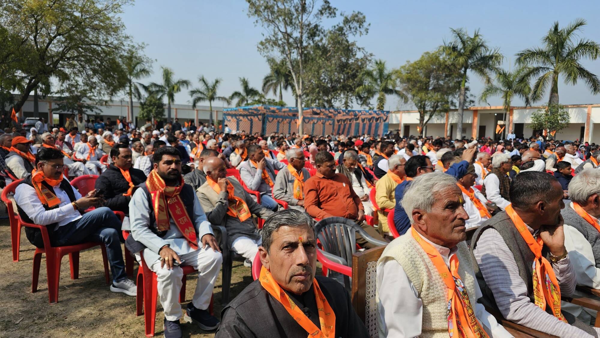 सतवाई में आयोजित हिंदू सम्मेलन की फोटो सतवाई में आयोजित हिंदू सम्मेलन की फोटो