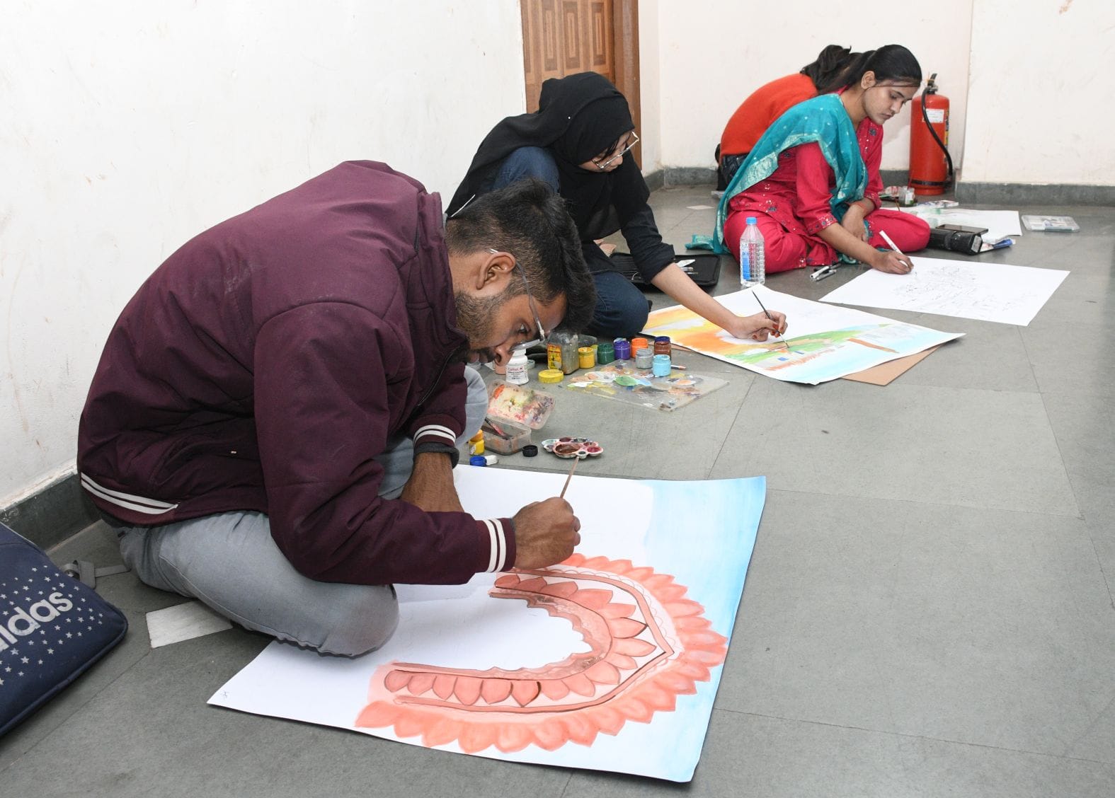 दस्तक यूथ फेस्टिवल में दिखी युवाओं की रचनात्मकता