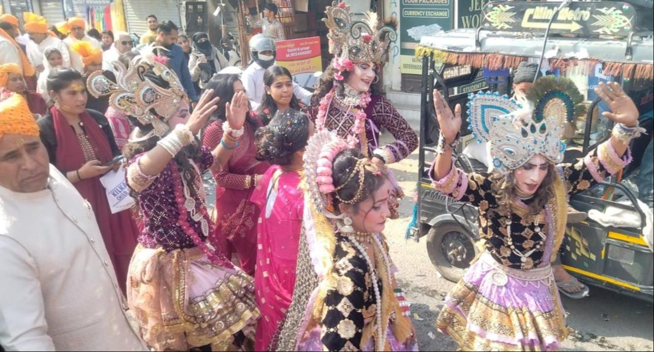 कुरुक्षेत्र। मेरे भोले की बारात में शिव नृत्य करते हुए कलाकार। संवाद कुरुक्षेत्र। मेरे भोले की बारात में शिव नृत्य करते हुए कलाकार। संवाद