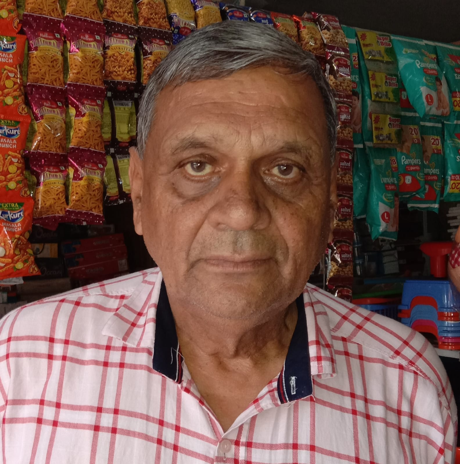 बजड़ौह पंचायत को बड़ोह से जोड़ने वाले संपर्क मार्ग के बीच चैंथ खड्ड पर पुलिया की दरकार। संवाद