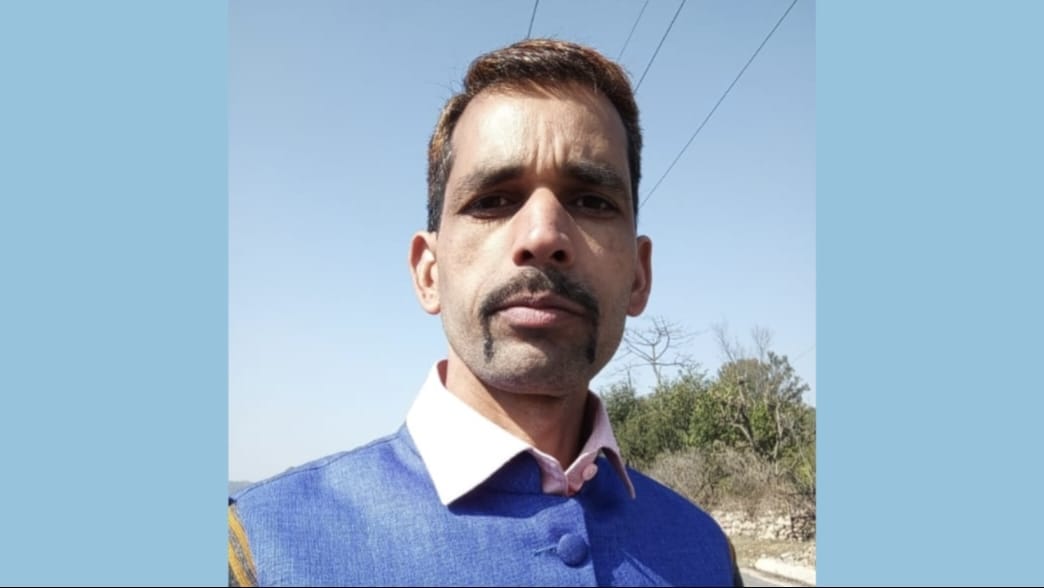 बजड़ौह पंचायत को बड़ोह से जोड़ने वाले संपर्क मार्ग के बीच चैंथ खड्ड पर पुलिया की दरकार। संवाद