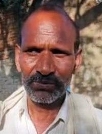 फोटो 15 एमएएचपी 19 परिचय-नगाराडांग गांव में फटी टंकी से बहकर बर्बाद होता पानी। संवाद