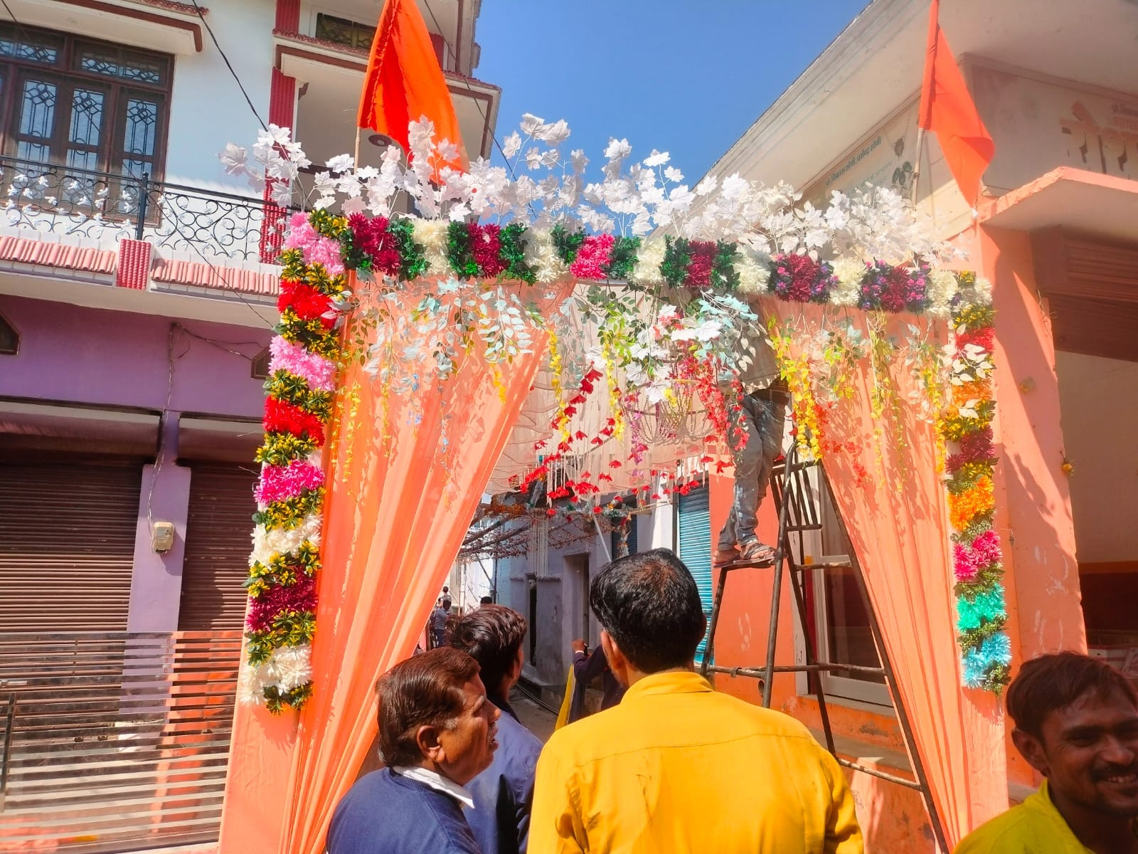 फोटो14एचएएमपी 13- प्राचीन शल्लेश्वर मंदिर। संवाद