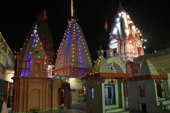 शिव भक्ति के पावन पर्व महाशिवरात्रि को लेकर राजधानी शिवमय हो चुकी है।