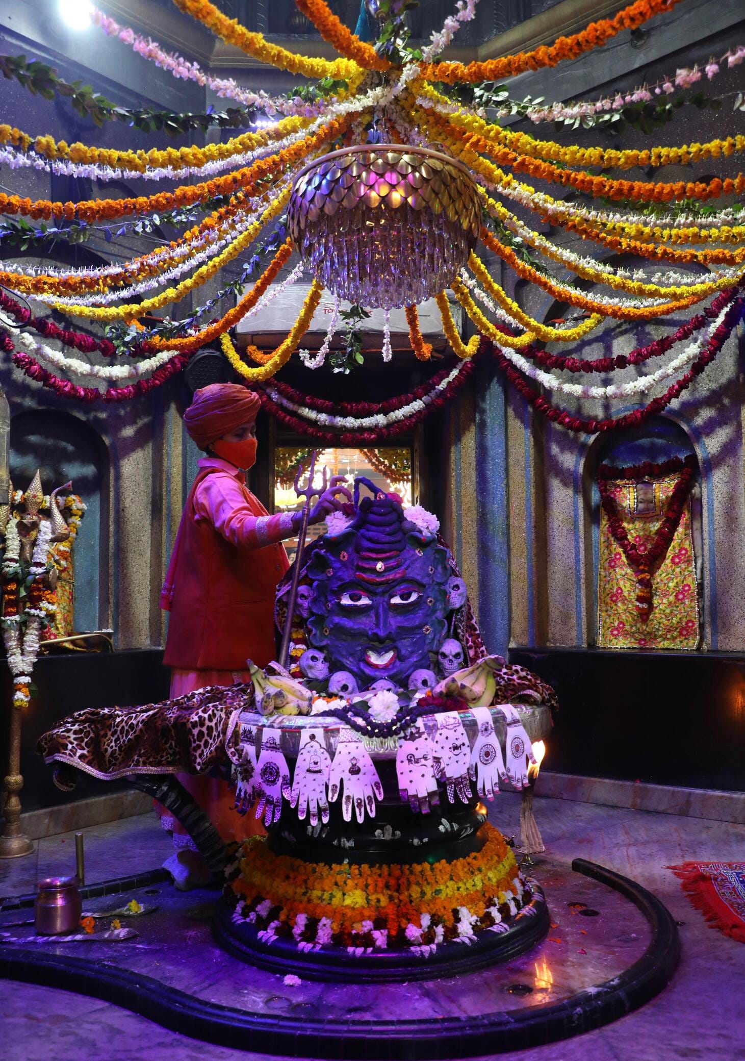 शिव भक्ति के पावन पर्व महाशिवरात्रि को लेकर राजधानी शिवमय हो चुकी है।