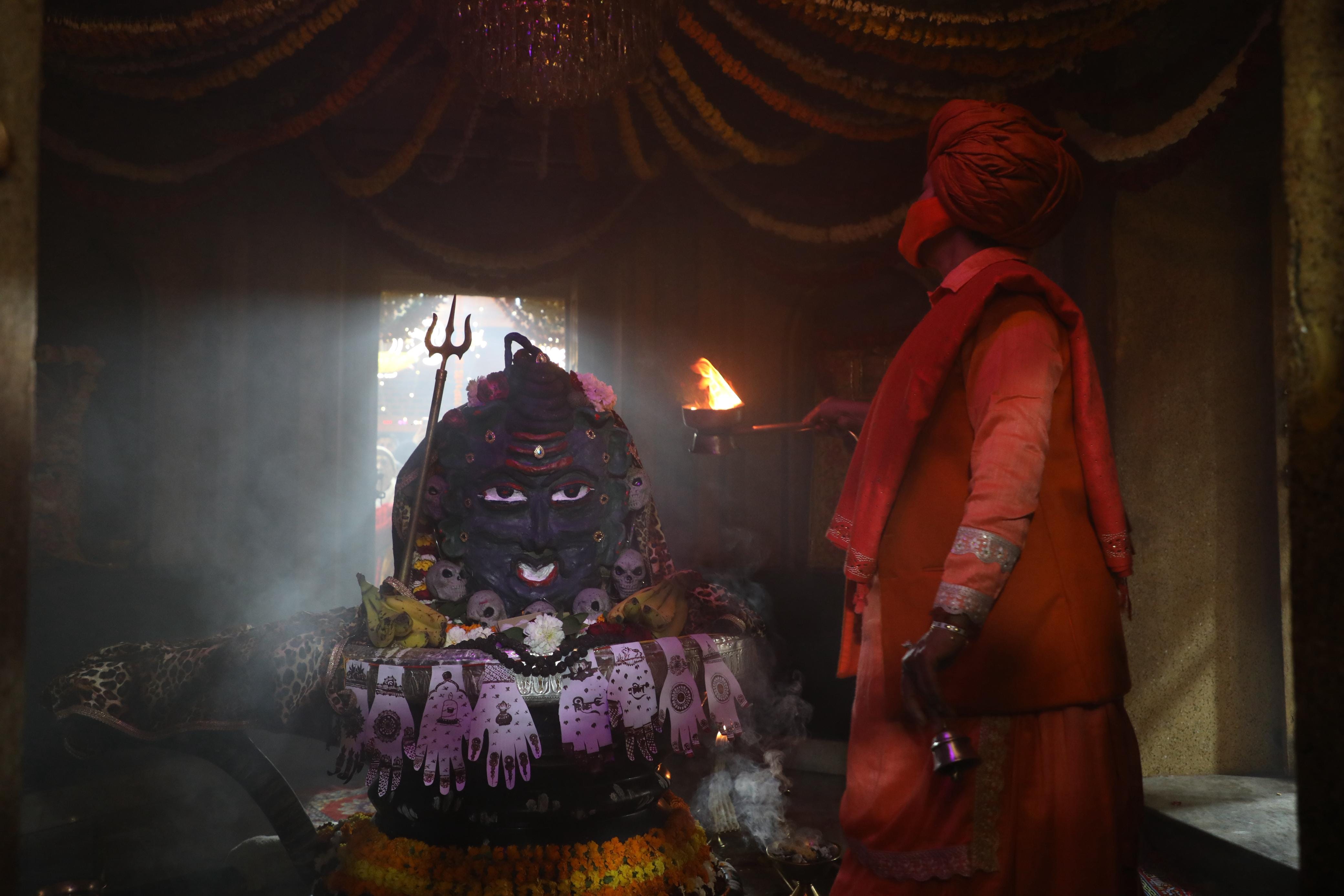 शिव भक्ति के पावन पर्व महाशिवरात्रि को लेकर राजधानी शिवमय हो चुकी है।