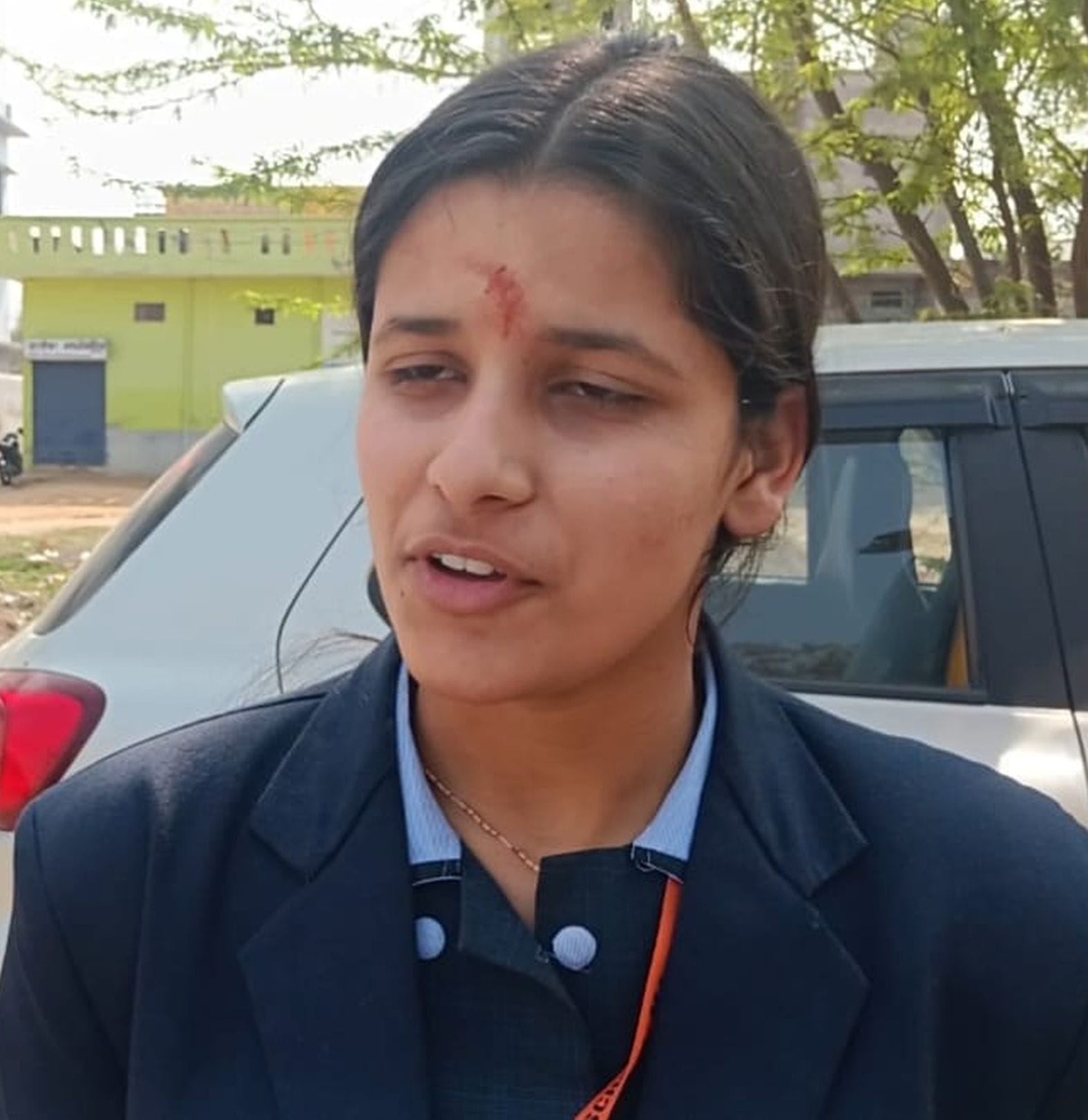 फोटो संख्या:62 शहर के आरपीएस स्कूल में प्रवेश के लिए विद्यार्थियों की जांच करते शिक्षक। संवाद फोटो संख्या:62 शहर के आरपीएस स्कूल में प्रवेश के लिए विद्यार्थियों की जांच करते शिक्षक। संवाद