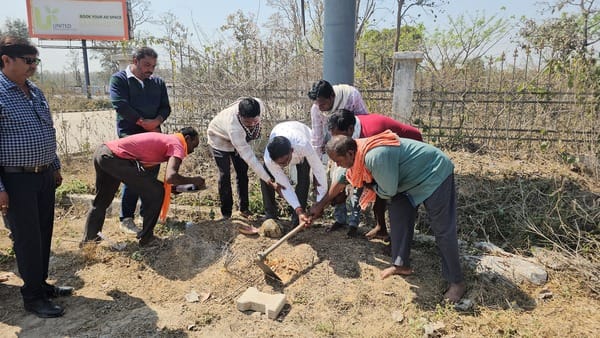 कोंडागांव में नवीन अंतर्राज्यीय बस स्टैंड पर टिकट काउंटरों का लोकार्पण, पुराने बस स्टैंड को किय