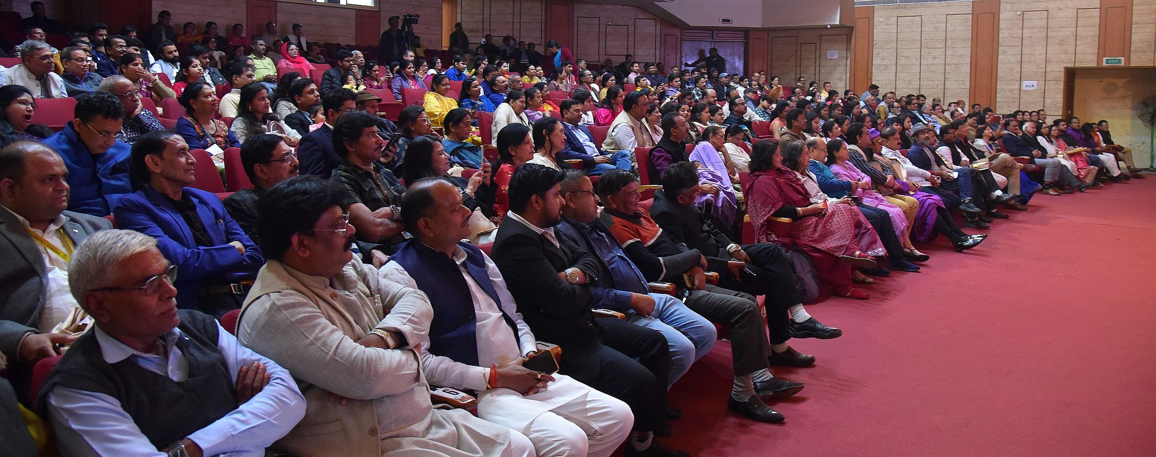 संगीत नाटक अकादमी में ऑक्सीजन मैन फाउंडेशन और कामायनी संस्था के कार्यक्रम में प्रस्तुति देते कल संगीत नाटक अकादमी में ऑक्सीजन मैन फाउंडेशन और कामायनी संस्था के कार्यक्रम में प्रस्तुति देते कल