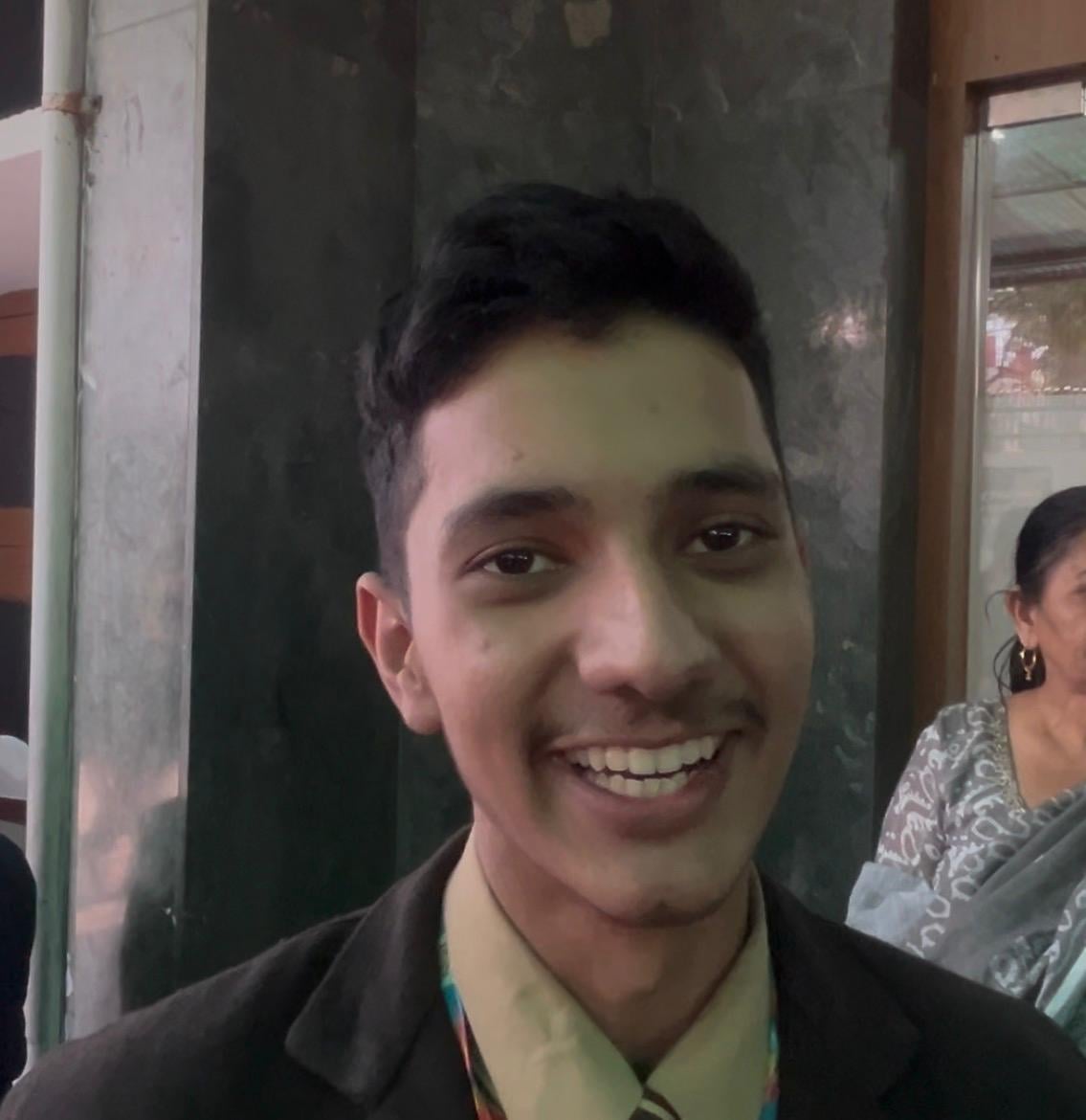 3 रोहतक के आंबेडकर चौक मॉडल स्कूल परीक्षा केंद्र से सीबीएसई दसवीं की परीक्षा देकर लौटते छात्र-छ 3 रोहतक के आंबेडकर चौक मॉडल स्कूल परीक्षा केंद्र से सीबीएसई दसवीं की परीक्षा देकर लौटते छात्र-छ
