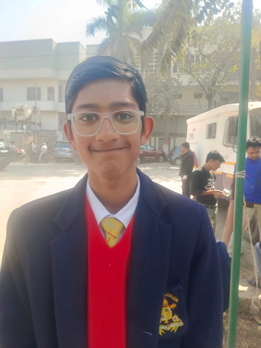 अथर्व व श्रेष्ठ अथर्व व श्रेष्ठ