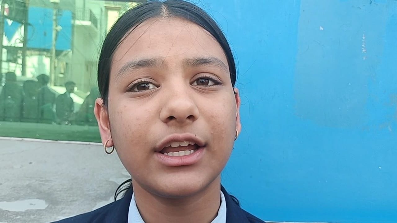 सानिया। सानिया।