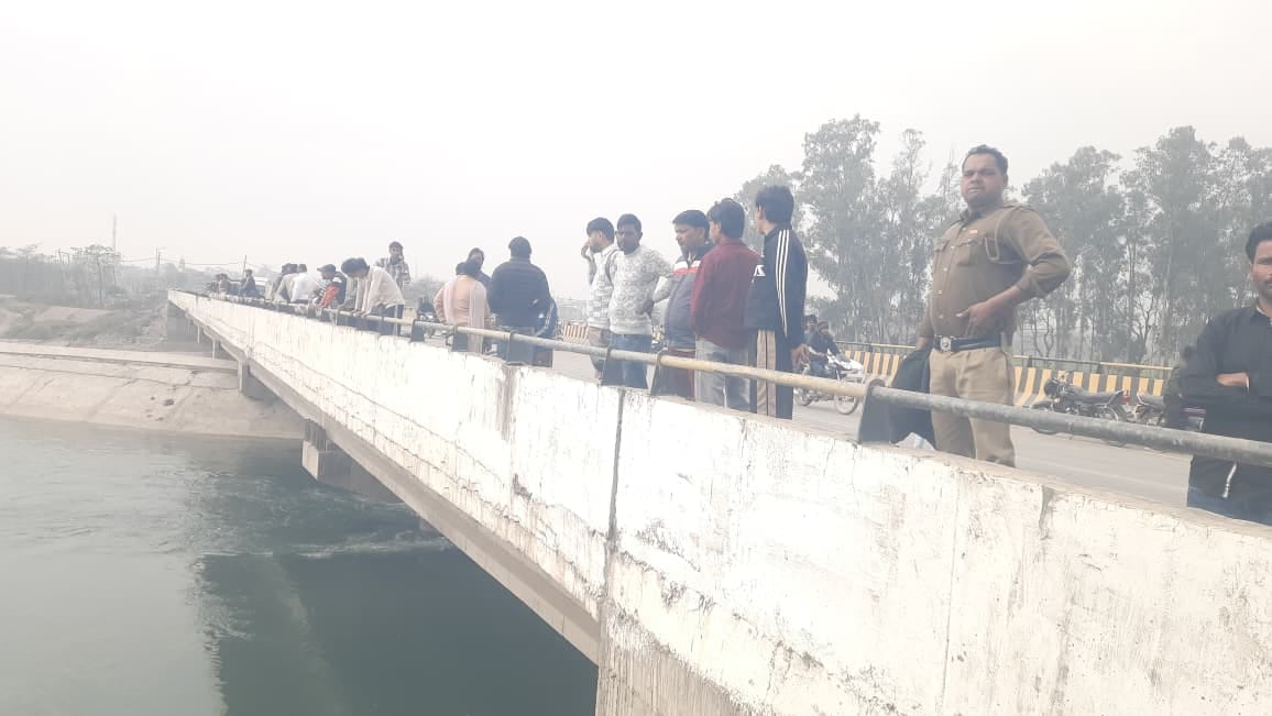 आर्यन।