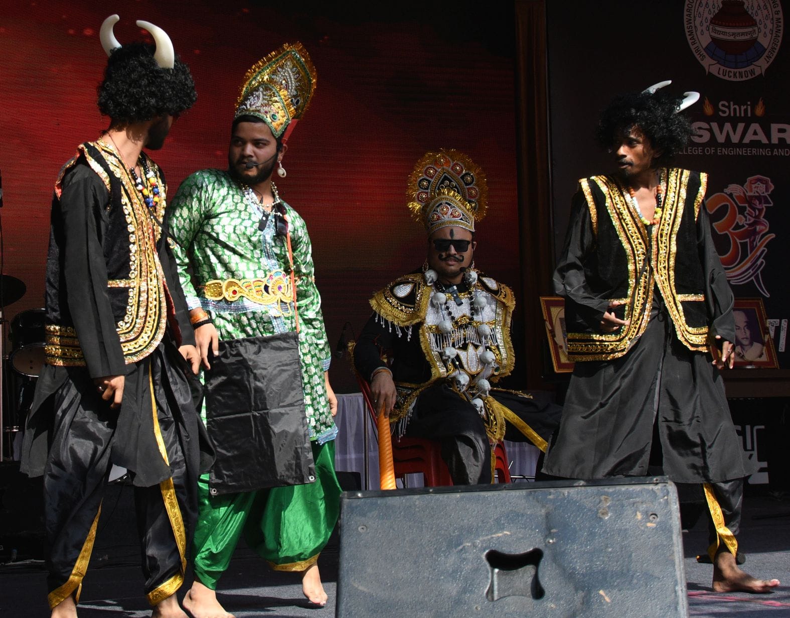 श्री रामस्वरूप कॉलेज के वार्षिकोत्सव में विद्यार्थियों ने प्रतिभा दिखाई।