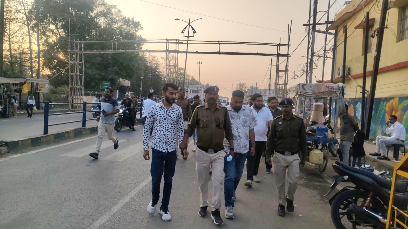 पुलिस के गिरफ्त में आरोपी