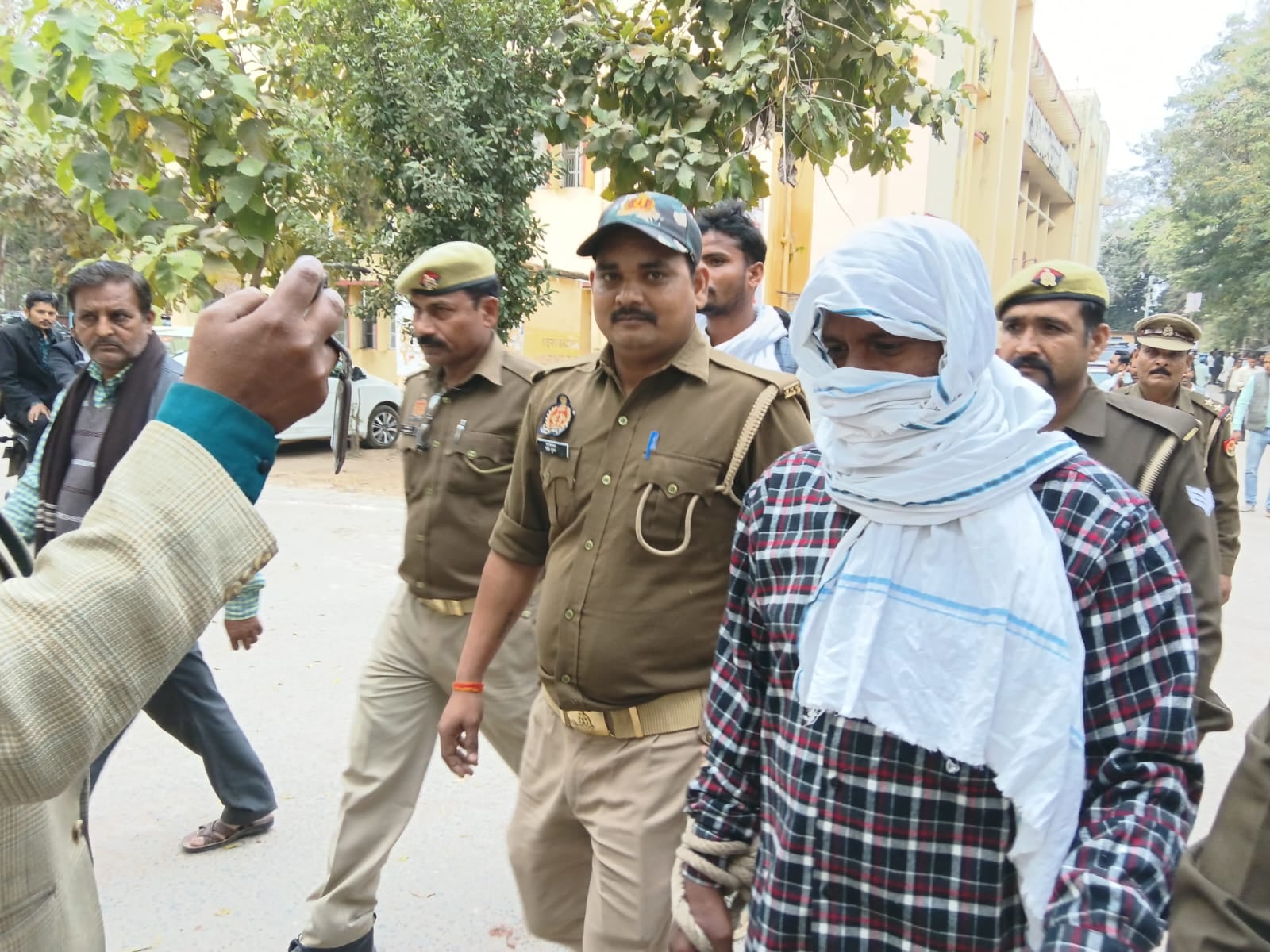 फोटो - 14 दोषी रामभवन। स्त्रोत शोसल मीडिया
