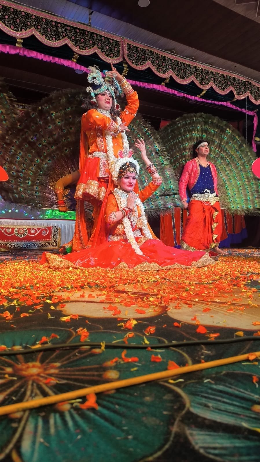 फोटो 20 सीकेटीपी 16 रामायण प्रेक्षागृह में रामायण मेला महोत्सव के समापन पर बोलते पूर्व सांसद व 