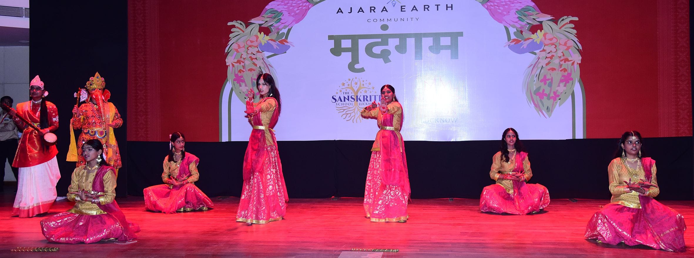 मृदंगम में दिखा कला और सांस्कृतिक चेतना का संगम मृदंगम में दिखा कला और सांस्कृतिक चेतना का संगम